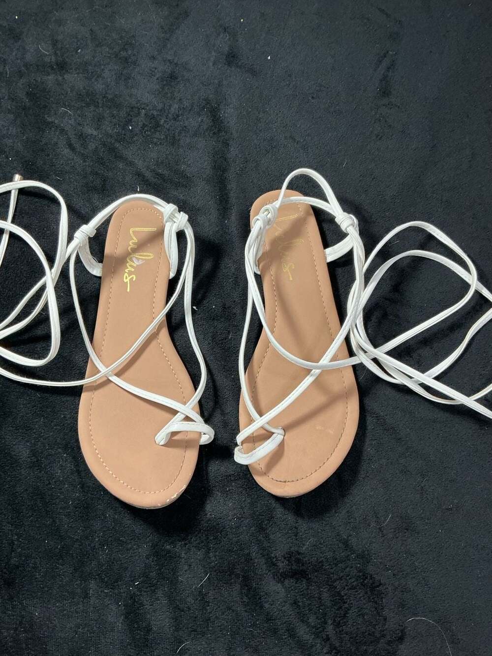 Lulus White Lace-Up Toe Ring Sandals Size 7